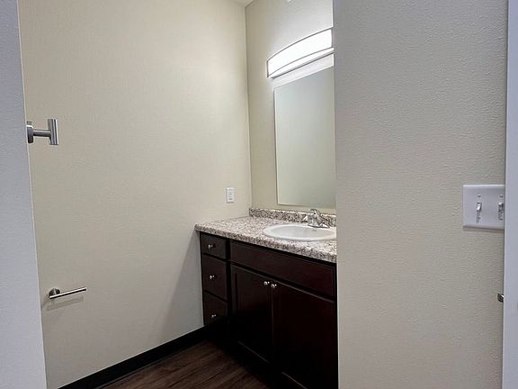 3rd image of 749 Meridian Dr #15