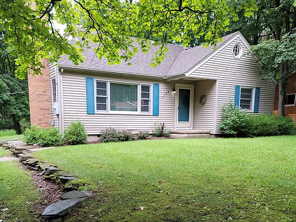 2nd image of 2386 Seminole Dr