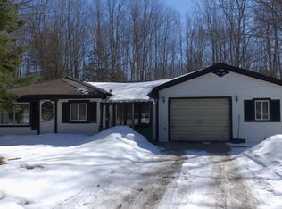 4601 W Otsego Lake Dr, Gaylord, MI 49735