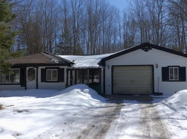 4601 W Otsego Lake Dr, Gaylord, MI 49735