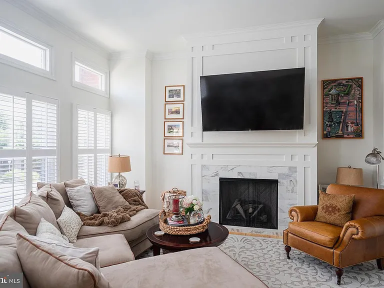 3244 S Smedley St — Photo 9
