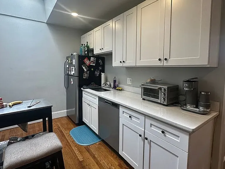 79 Farrington St #2 — Photo 4