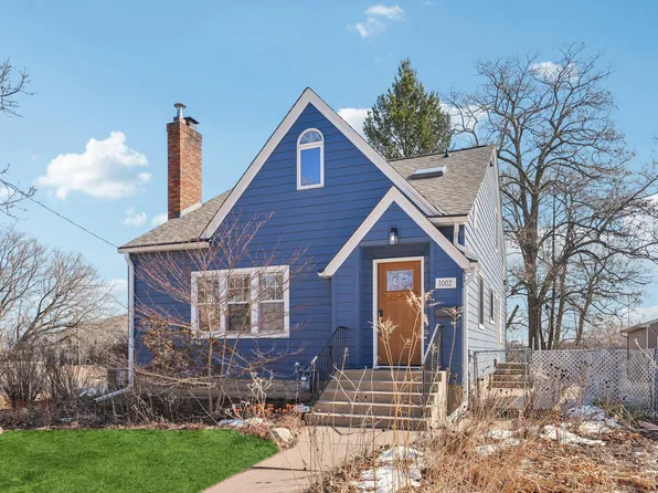 1002 Livingston Ave, West Saint Paul, MN 55118
