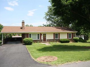 22 Ridgewood Dr, Verona, VA 24482