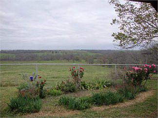 3rd image of 1607 County Road 138