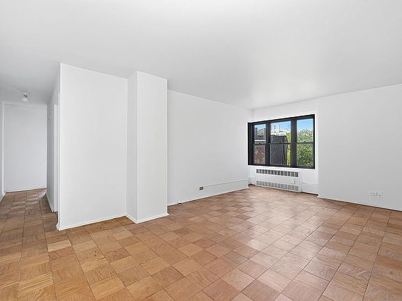 4th image of 208 Broadway APT J602