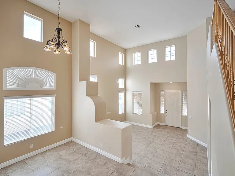 8840 Timber Mesa St — Photo 10