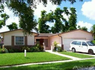 9120 NW 18th Ct, Pembroke Pines, FL 33024