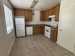 513 E Elm St APT 6, Lodi, CA 95240