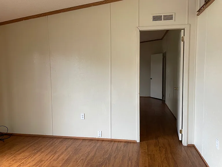 11864 Atlantic Cir — Photo 22