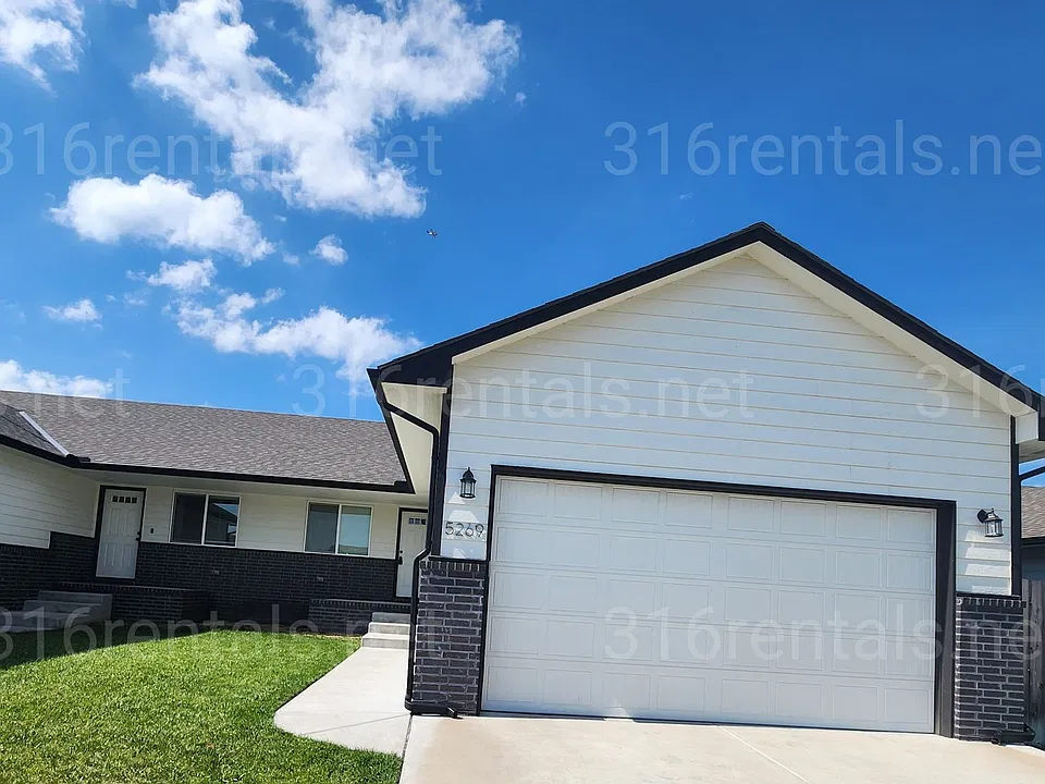 5267 N Toben Ct
