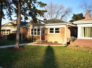 4629 Cracow Ave, Lyons, IL 60534
