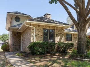 751 Burr Oak Dr, Lewisville, TX 75067