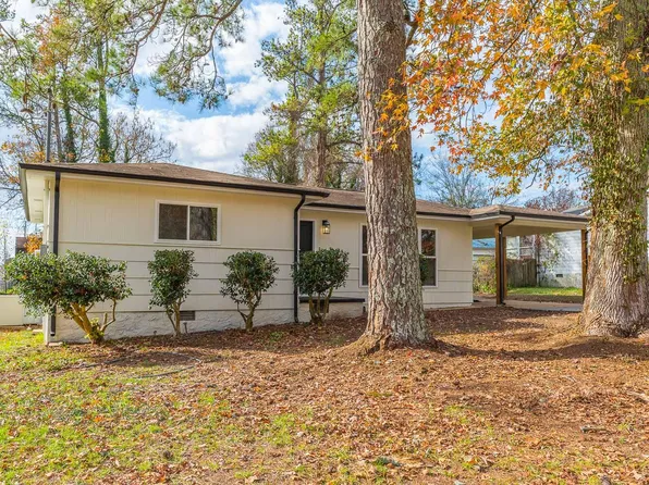 7496 John Henry Rd, Chattanooga, TN 37421