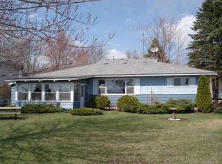 W4749 Birchwood Dr, Shawano, WI 54166