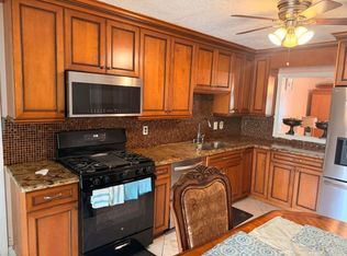 6082 Wauconda Way E, Lake Worth, FL 33463