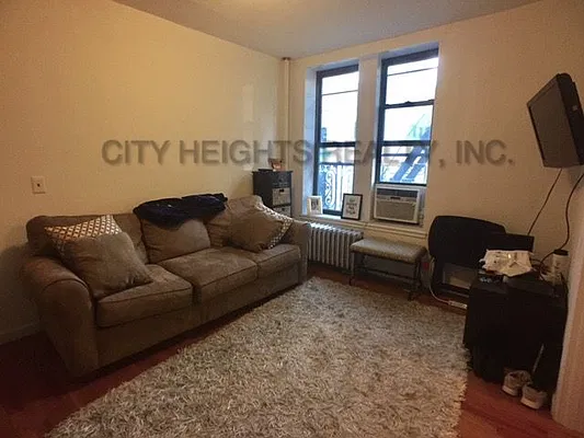 Rented by City Heights Realty | media 36