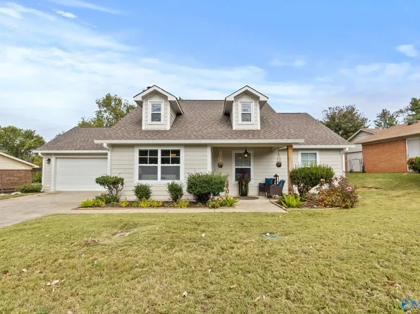 210 Barkwood Dr NE, Huntsville, AL 35811