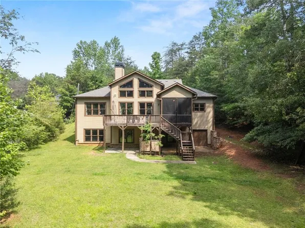 478 Chandler Place Dr, Lavonia, GA 30553