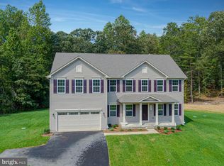 16475 Catherine Woods Ct, Hughesville, MD 20637