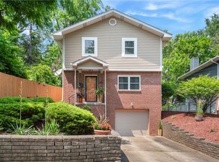 404 Chautauqua St, Pittsburgh, PA