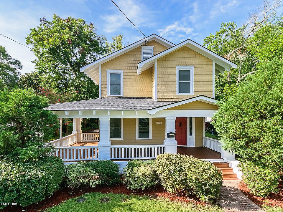 1st image of 2826 College St