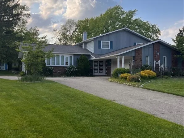 2840 Brian Dr, Parma, OH 44134