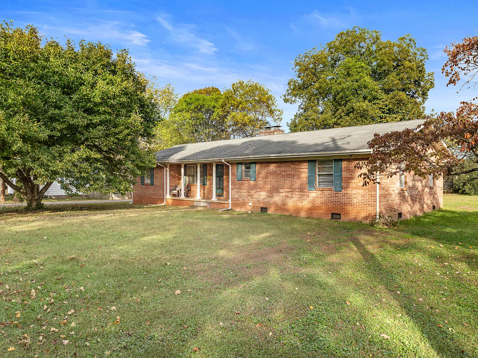 3 bed, 1842 sqft, $1,850 — Photo 1