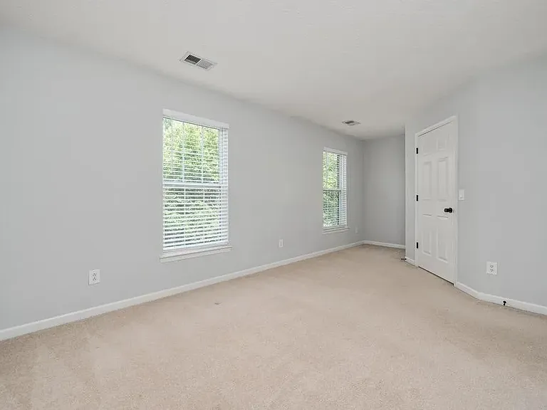 7333 Althorp Way — Photo 17