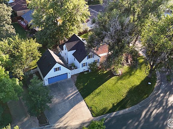 3rd image of 1834 18th Ave