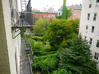 Rented by New York Residence