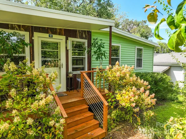 12 Rex Dr, Asheville, NC 28806