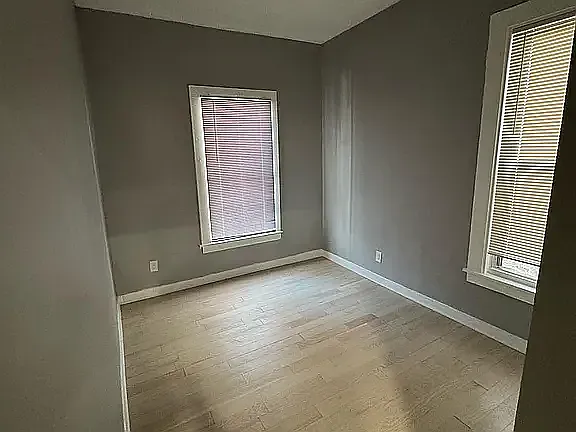 239 Davenport Ave — Photo 4