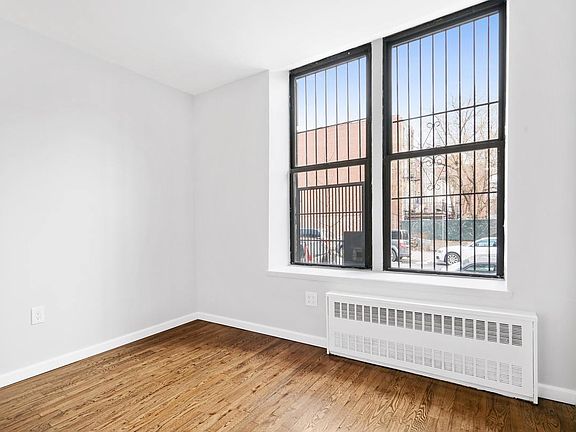 3rd image of 62 Lewis Ave APT 1B