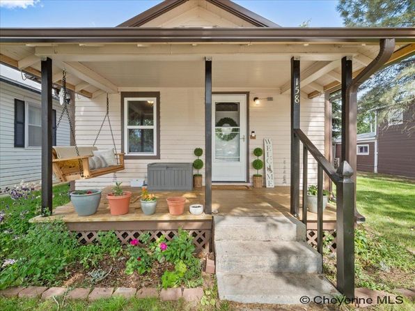 158 N Nebraska Ave, Guernsey, WY 82214