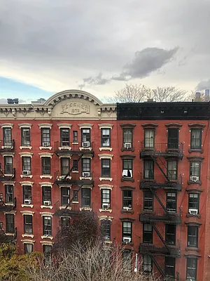 Rented by Waverly Realty Associates | media 42