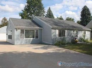 2108 N Harriman St, Appleton, WI 54911