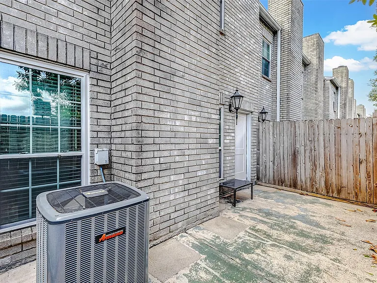 17421 Red Oak Dr #7421 — Photo 9