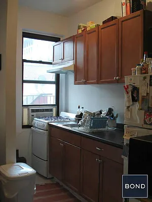 Rented by Bond New York | media 18