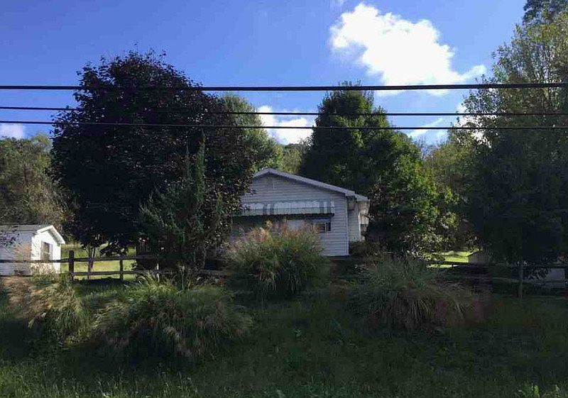 2nd image of 1040 Frontage Dr