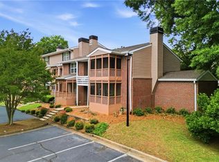 270 Quail Run, Roswell, GA 30076