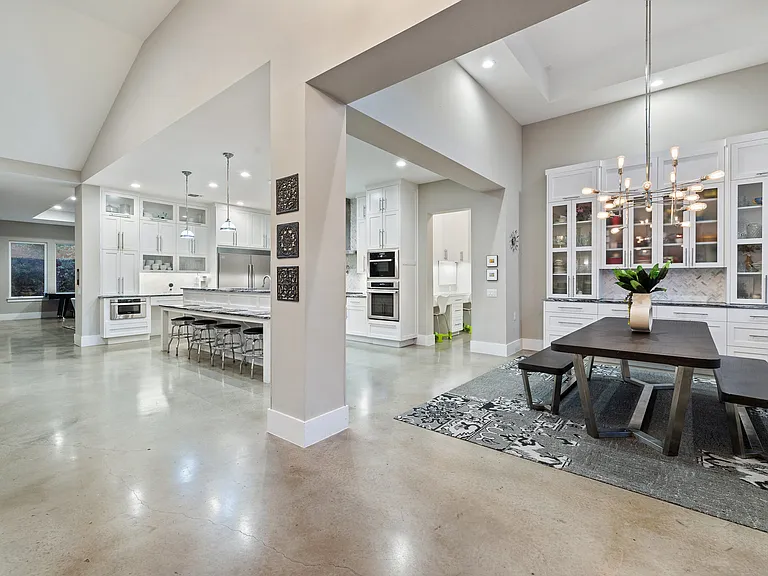 3801 Peak Lookout Dr — Photo 25