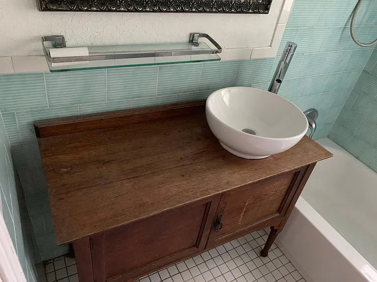 1408 Vassar St — Photo 3