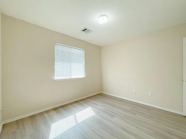 11313 Los Comancheros Rd — Photo 21