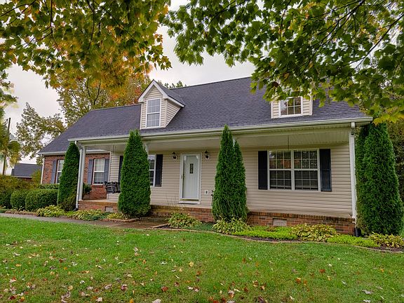 3rd image of 506 Cedar Brook Dr