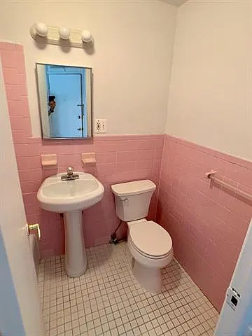 1 bed, 600 sqft, $2,400 — Photo 2