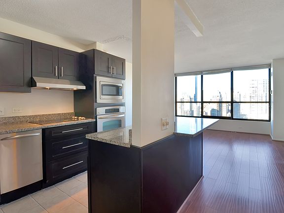 3rd image of 405 N Wabash Ave Unit 4601