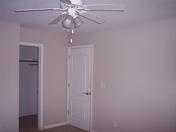 5th image of 2154 Kristy Ln