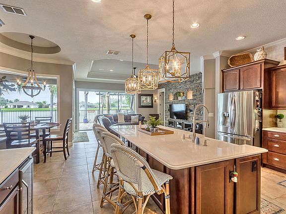 5th image of 3367 Caterina Dr