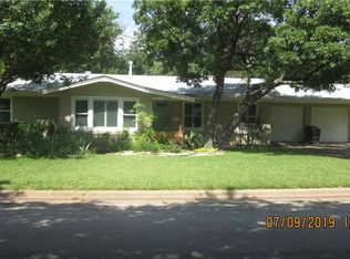 3924 Piedmont Rd, Fort Worth, TX 76116